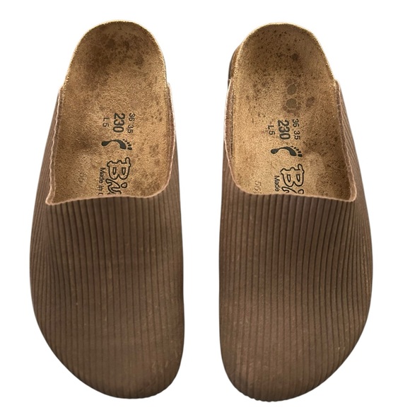 Birki’s by Birkenstock Taupe Ribbed Clogs 36 (US Women’s 5) NWOT, Minor Defect - Picture 5 of 9